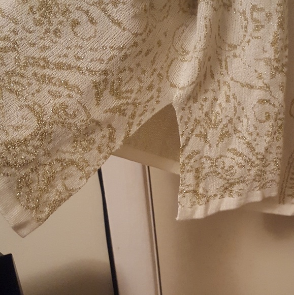 Cozy up with this fancy sweater, long sleeve - Picture 4 of 7